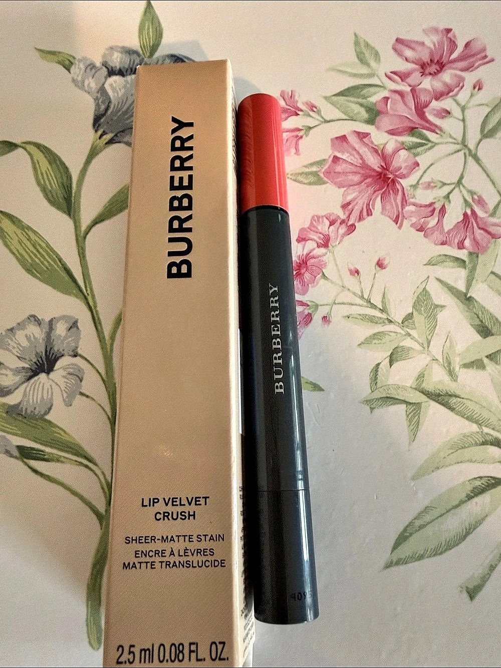 Burberry Lip Velvet Crush Lip Stain in Pink NWT